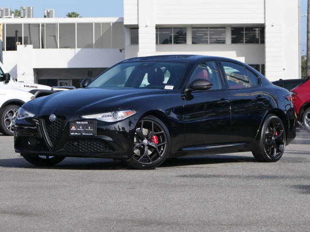 2021 Alfa Romeo Giulia Ti RWD photo