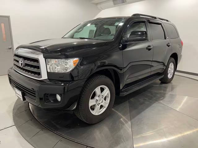 2017 Toyota Sequoia SR5 4WD photo