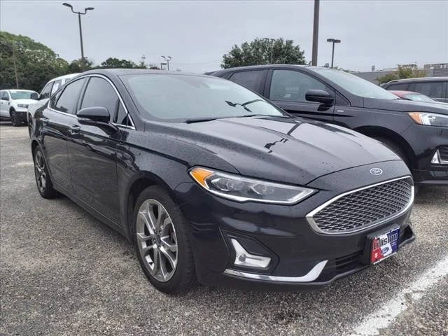 2020 Ford  Titanium FWD photo