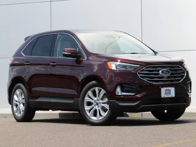 2021 Ford Edge Titanium AWD photo