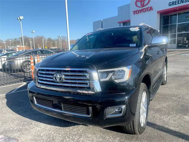 2021 Toyota Sequoia Platinum 4WD photo