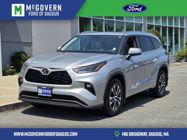 2021 Toyota Highlander XLE AWD photo