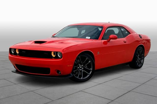 2021 Dodge Challenger R/T Scat Pack RWD photo