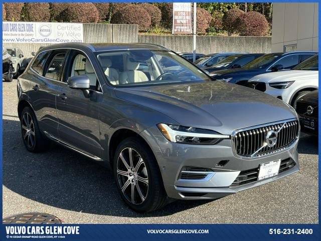 2021 Volvo XC60 Inscription AWD photo