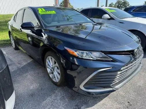 2021 Toyota Camry LE FWD photo