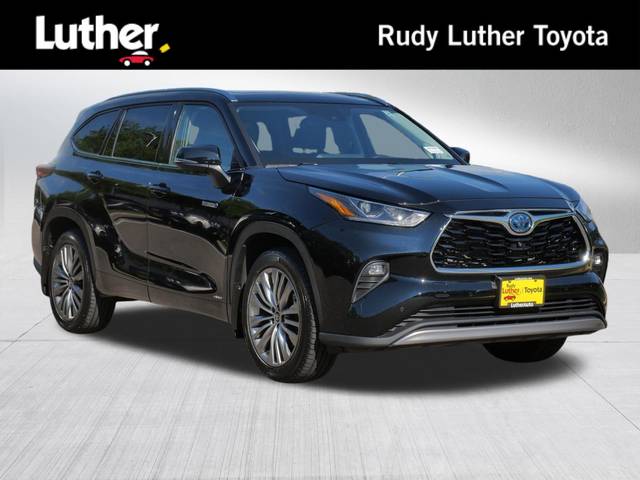 2021 Toyota Highlander Hybrid Platinum AWD photo
