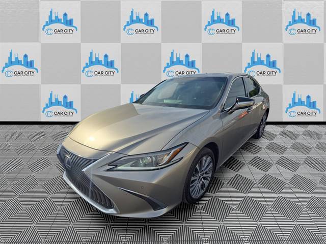 2021 Lexus ES ES 300h FWD photo