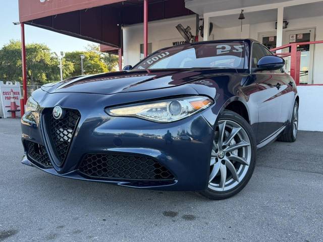 2021 Alfa Romeo Giulia  AWD photo