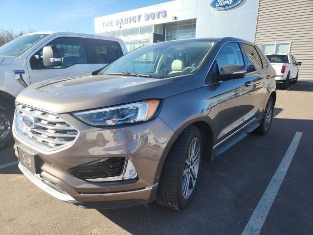 2019 Ford Edge Titanium AWD photo