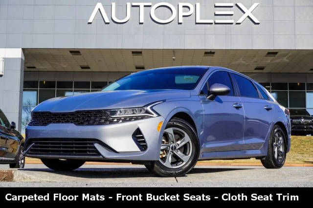 2022 Kia K5 LX FWD photo