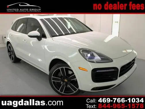 2021 Porsche Cayenne  AWD photo