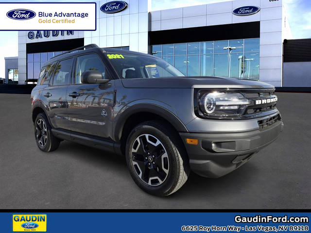 2021 Ford Bronco Sport Outer Banks 4WD photo