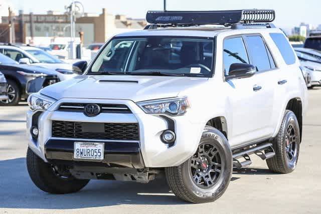 2021 Toyota 4Runner Venture 4WD photo