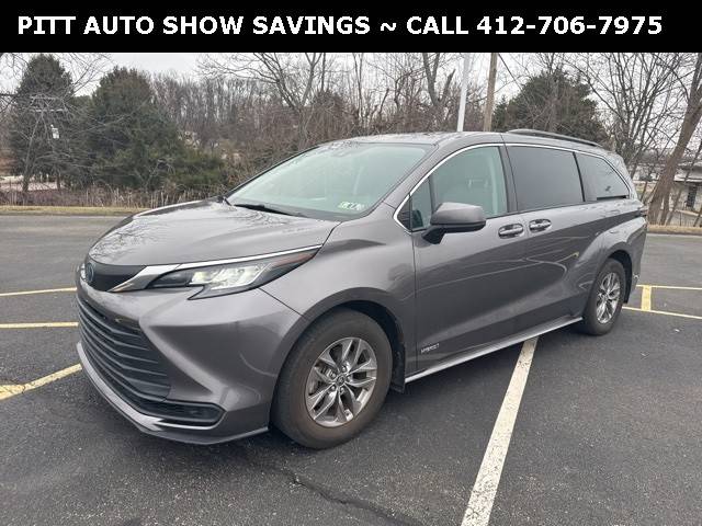 2021 Toyota Sienna LE AWD photo