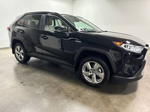 2021 Toyota RAV4 Hybrid XLE Premium AWD photo