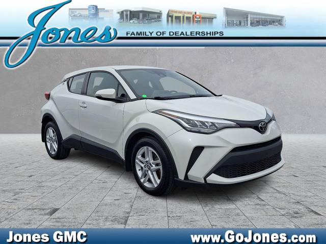 2021 Toyota C-HR LE FWD photo