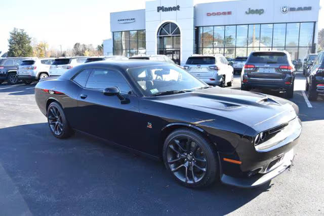 2021 Dodge Challenger R/T Scat Pack RWD photo