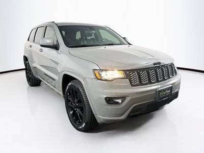 2021 Jeep Grand Cherokee Laredo X RWD photo