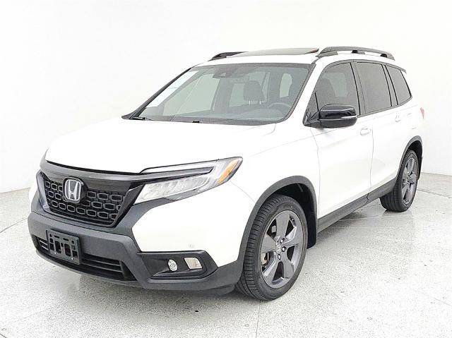 2021 Honda Passport Touring FWD photo