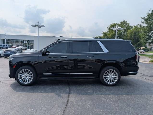 2021 Cadillac Escalade ESV Premium Luxury 4WD photo