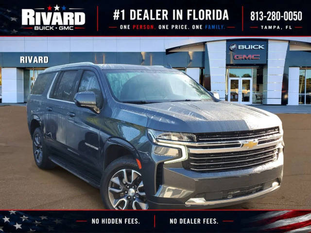 2021 Chevrolet Suburban LT 4WD photo