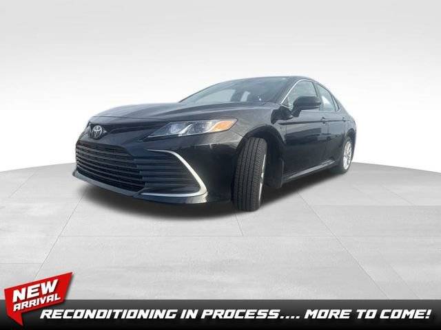 2021 Toyota Camry LE FWD photo