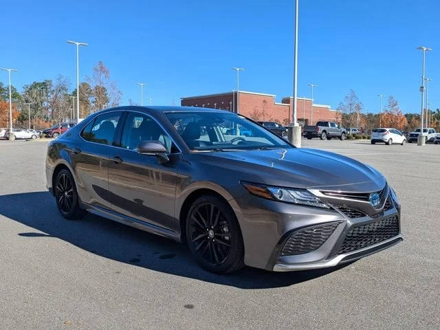 2021 Toyota Camry Hybrid XSE FWD photo