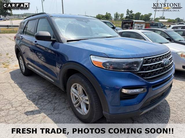 2021 Ford Explorer XLT 4WD photo