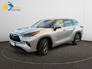 2021 Toyota Highlander XLE AWD photo