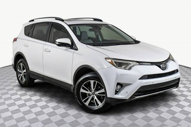 2018 Toyota RAV4 XLE FWD photo