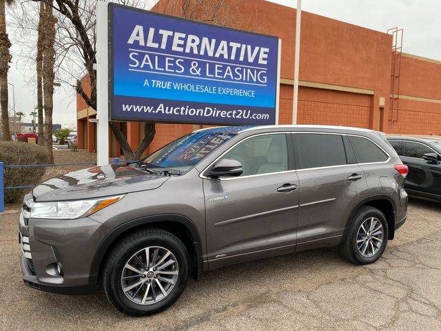 2017 Toyota Highlander Hybrid XLE AWD photo