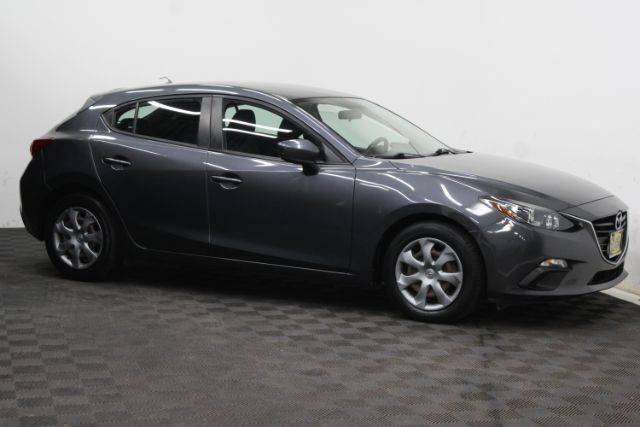 2015 Mazda 3 i Sport FWD photo
