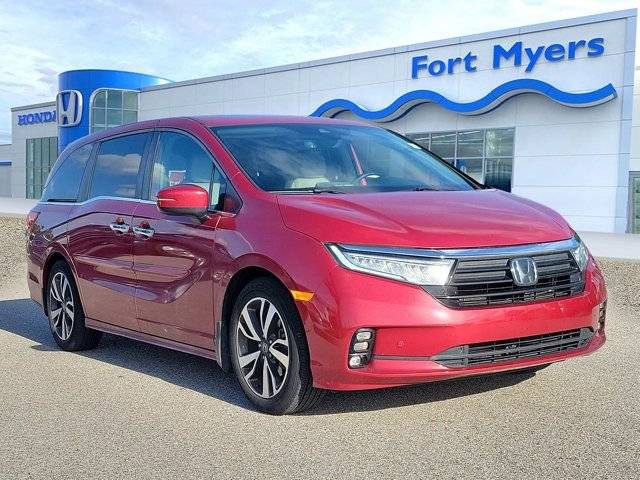 2022 Honda Odyssey Touring FWD photo