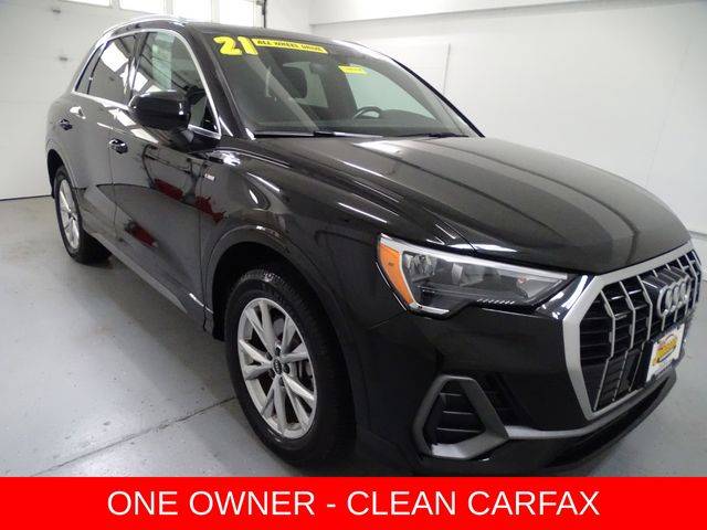 2021 Audi Q3 S line Premium AWD photo