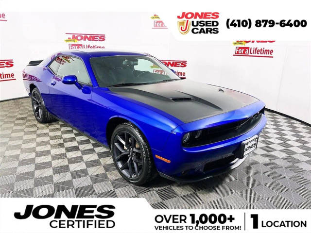 2021 Dodge Challenger SXT RWD photo