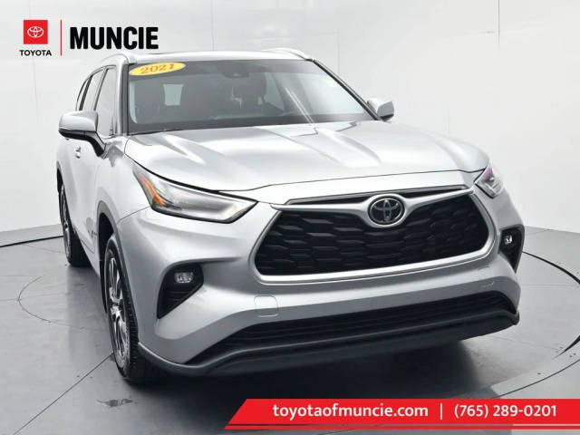 2021 Toyota Highlander XLE AWD photo