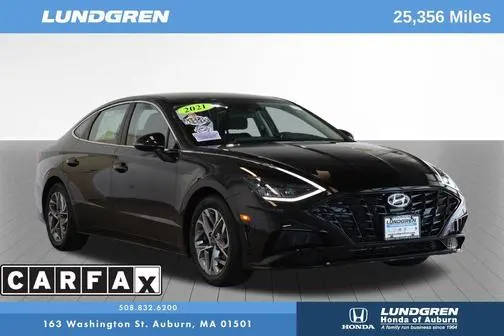 2021 Hyundai Sonata SEL FWD photo
