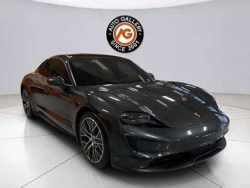2021 Porsche Taycan RWD photo