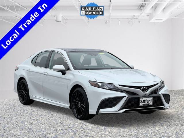 2021 Toyota Camry XSE FWD photo