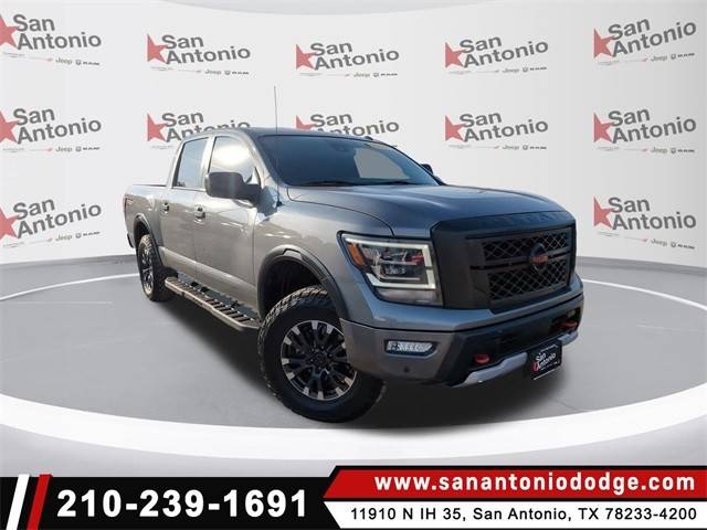 2021 Nissan Titan PRO-4X 4WD photo