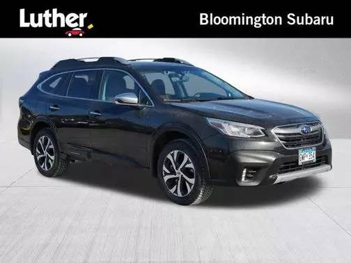 2022 Subaru Outback Touring AWD photo