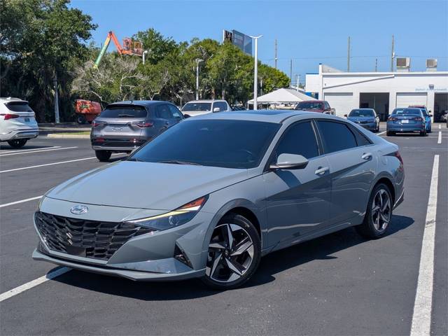 2021 Hyundai Elantra SEL FWD photo