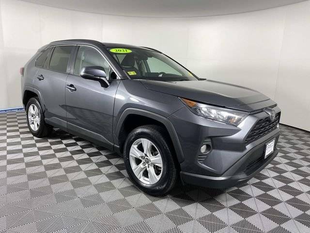 2021 Toyota RAV4 XLE AWD photo