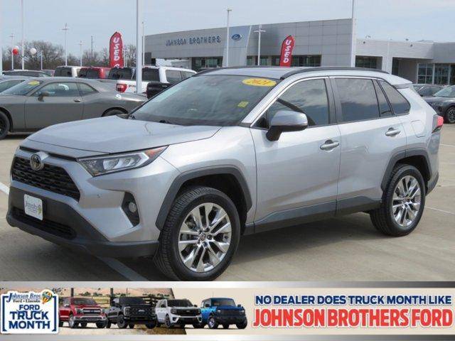 2021 Toyota RAV4 XLE Premium FWD photo