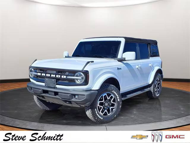 2021 Ford Bronco 4 Door Outer Banks 4WD photo