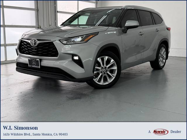 2021 Toyota Highlander Limited AWD photo