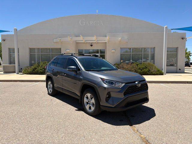 2021 Toyota RAV4 Hybrid XLE AWD photo