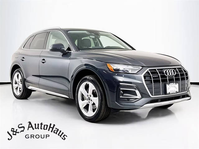 2021 Audi Q5 Premium Plus AWD photo