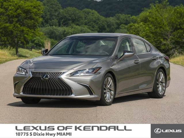 2021 Lexus ES ES 300h FWD photo