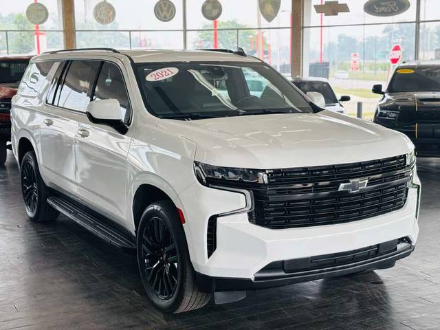 2021 Chevrolet Suburban RST 4WD photo